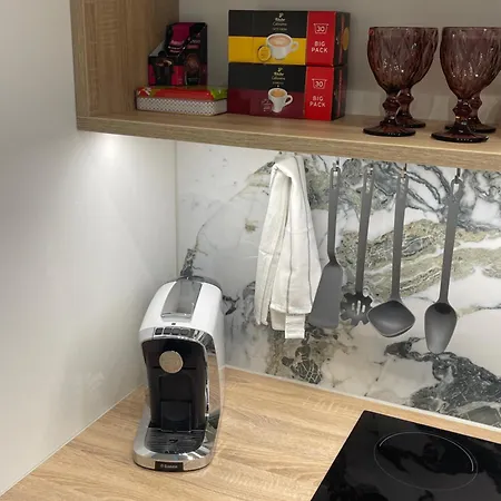 Apartman With A View On Center Park